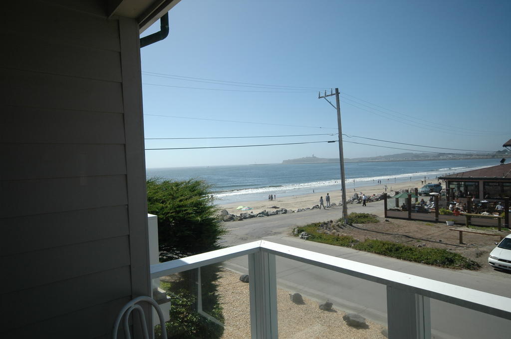 The Oceanfront Stay On Miramarbeach Hmb El Granada Rom bilde