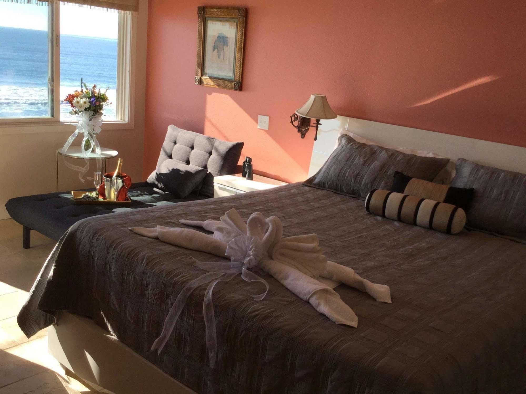 The Oceanfront Stay On Miramarbeach Hmb El Granada Eksteriør bilde